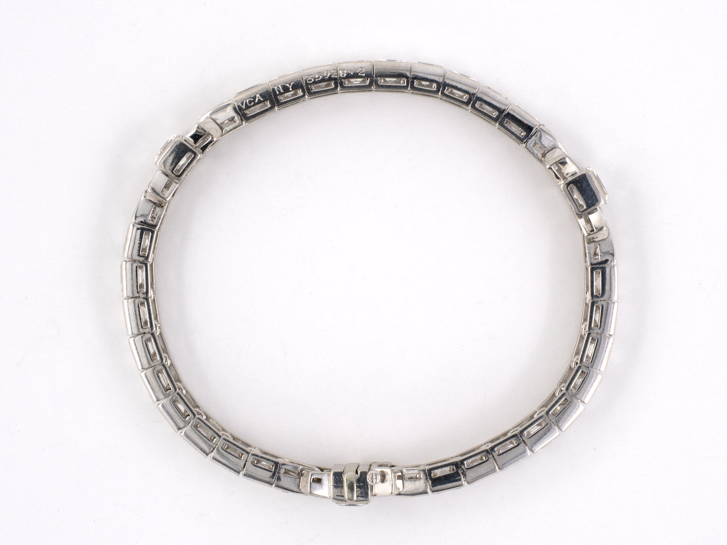 72187 - Circa 1965 Van Cleef & Arpels Platinum GIA Diamond Bracelet