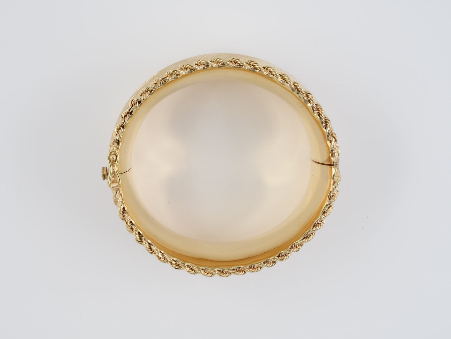 72756 - Circa 1950s Gold Rope Leaf Bangle Bracelet