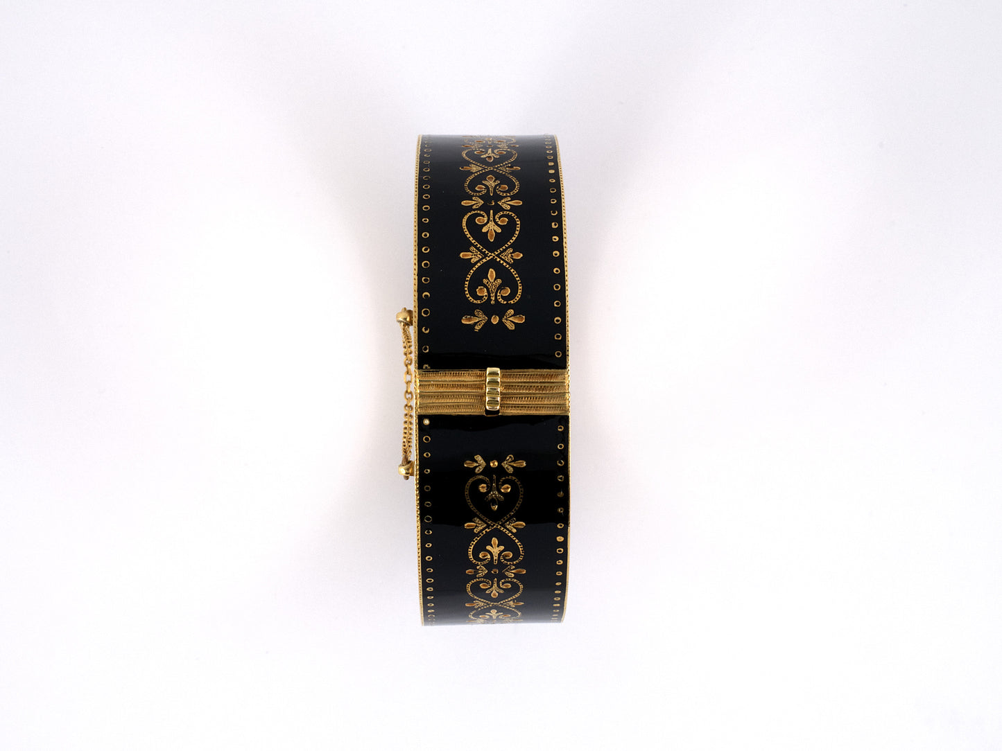 72898 - Victorian Gold Enamel Bangle Bracelet