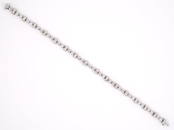 73072 - Circa 1945 Platinum Diamond Bar Line Bracelet