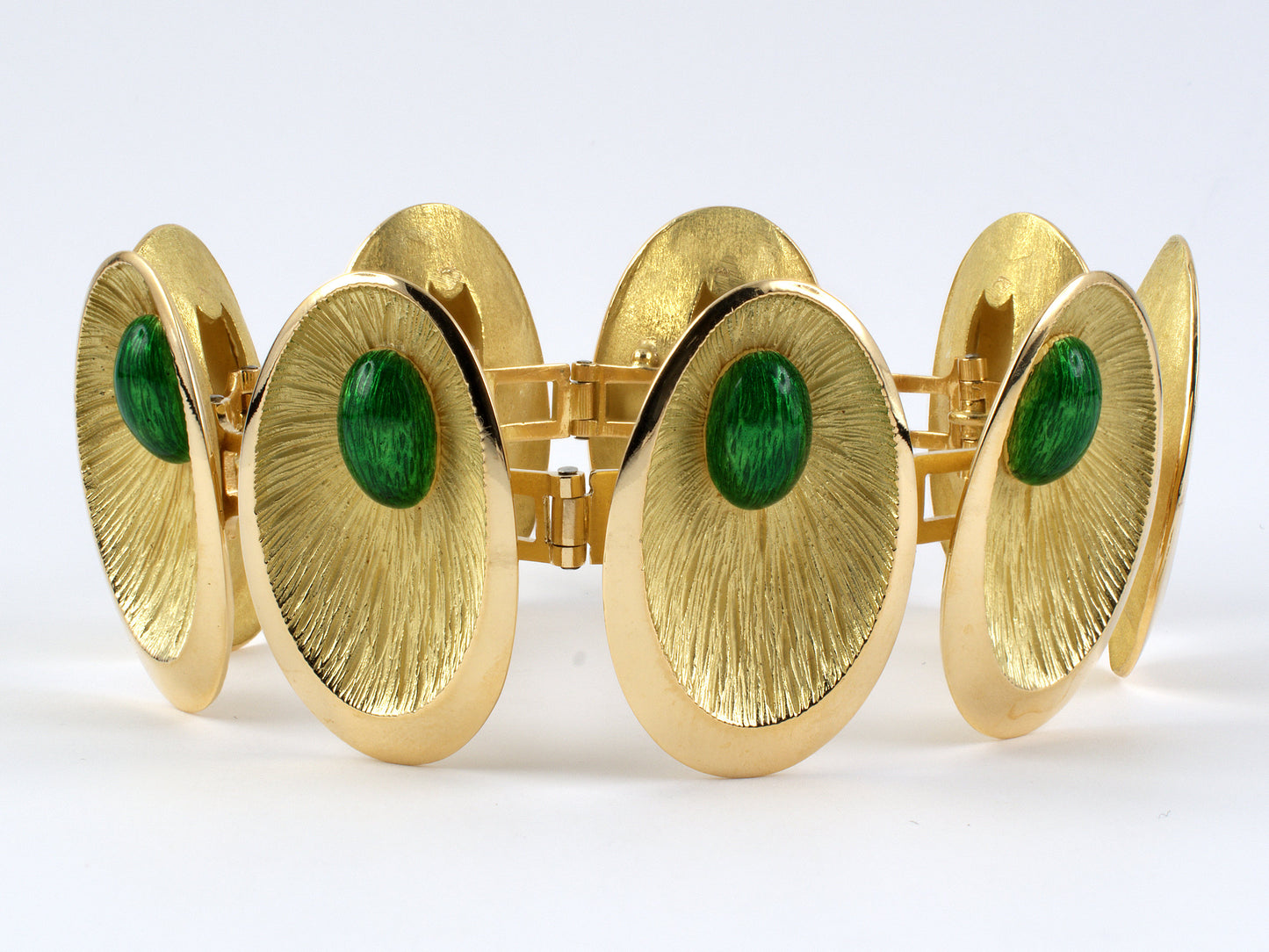 73404 - SOLD - Circa 1970 Gold French Green Enamel Textured Oval Link Bracelet