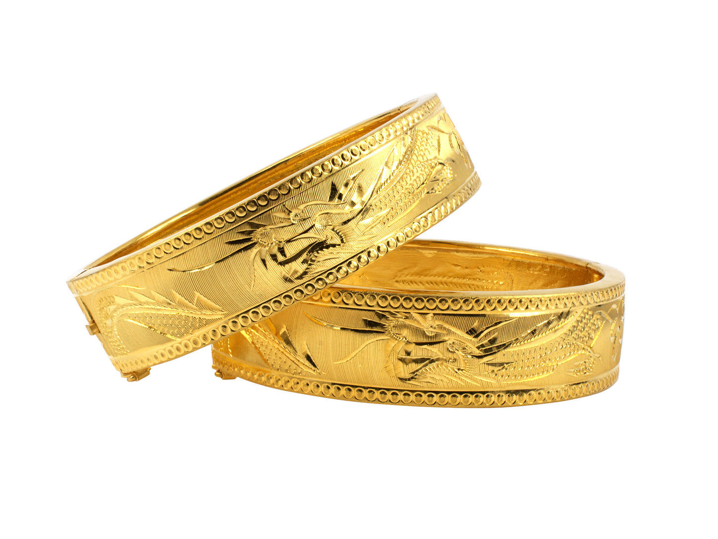 73556 - SOLD - Gold Carved Leaf Floral Bangle Bracelet
