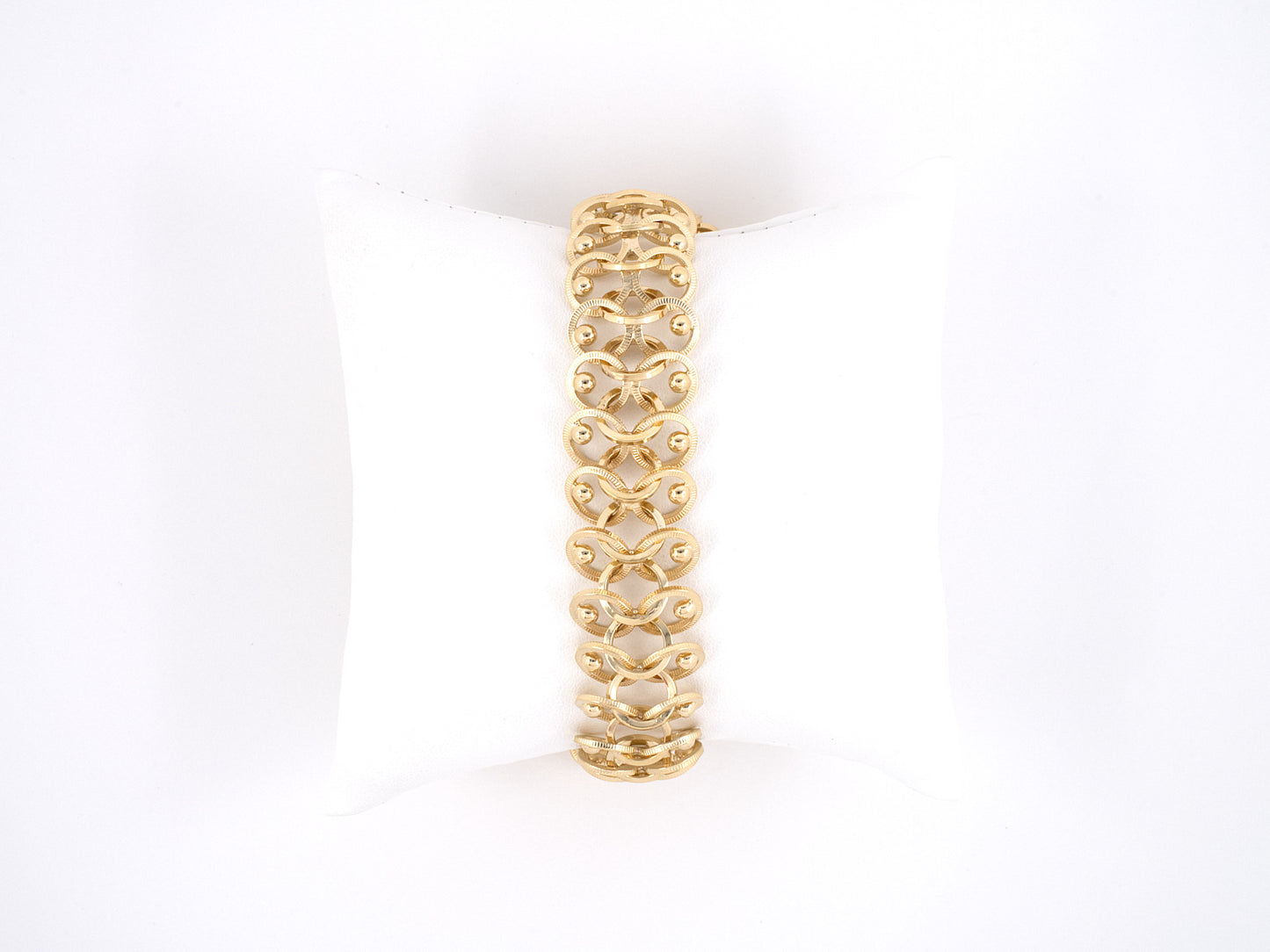 73646 - Gold Corrugated Figure-8 Link Charm Bracelet