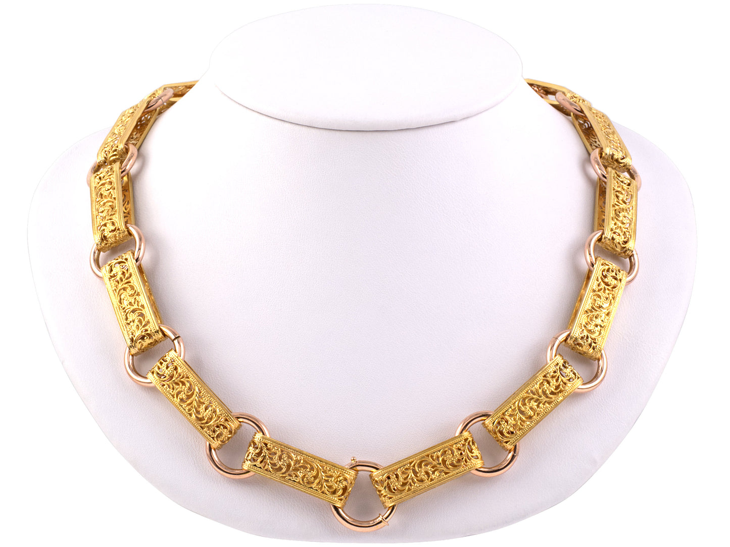 73658 - Victorian Gold Stamped Scroll Design Link Bracelet