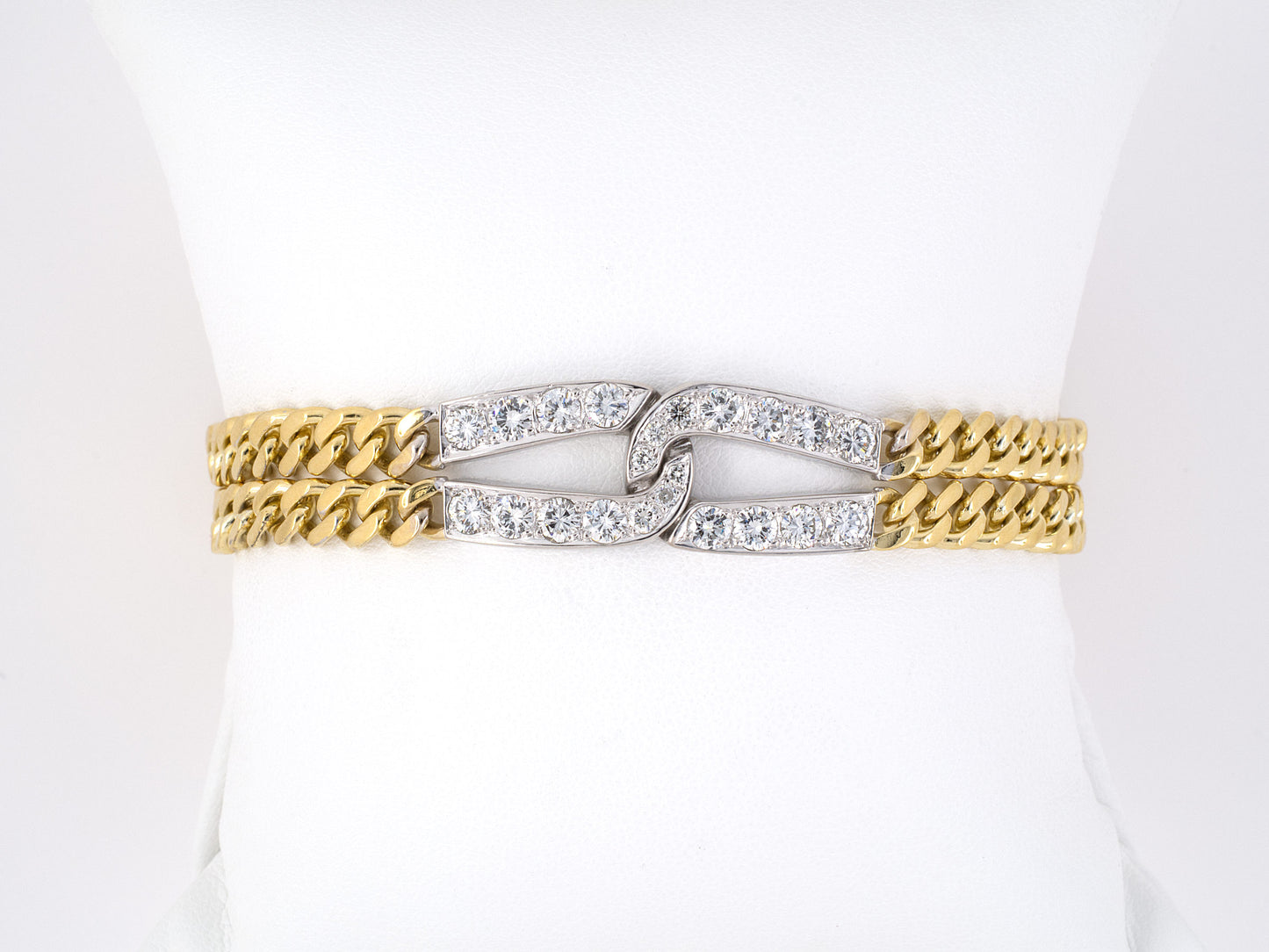 73719 - SOLD - Gold Diamond Interlocking Center Ornament Double Row Curb Link Bracelet
