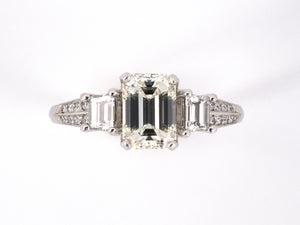 900588 - Tacori Platinum Emerald Diamond Engagement Ring