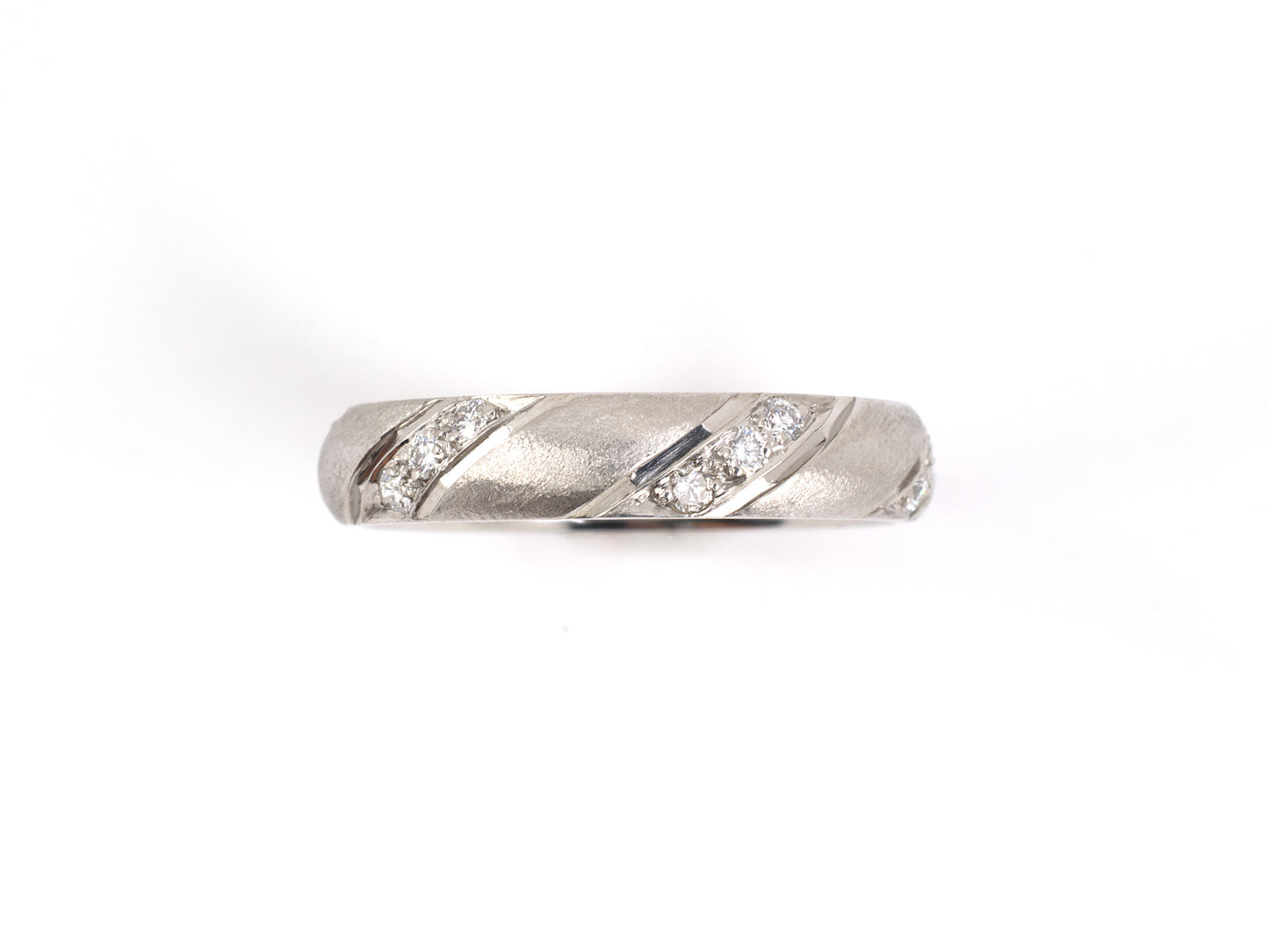 901221 - Platinum Diamond Eternity Ring
