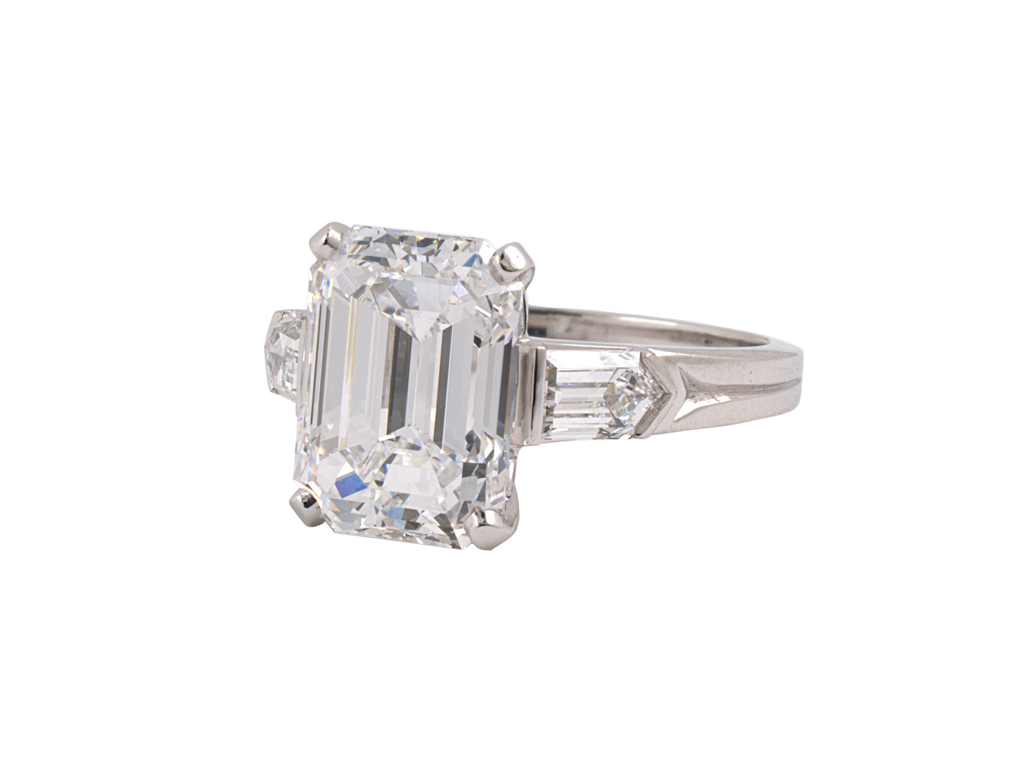 901278 - Cerro Platinum GIA Emerald Cut Diamond Bullet Engagement Ring