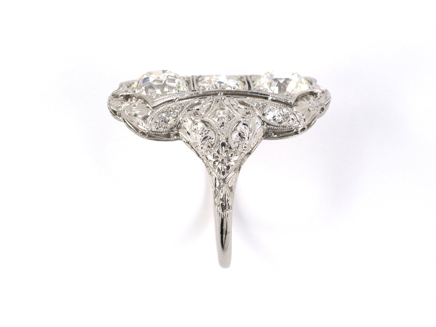 901296 - Art Deco Platinum 3-Stone Diamond Dinner Ring