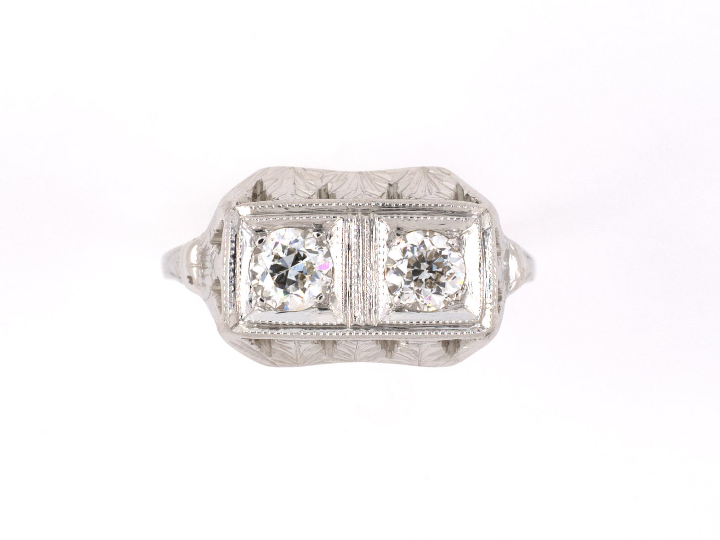 901305 - SOLD - Art Deco Gold Diamond Filigree Ring