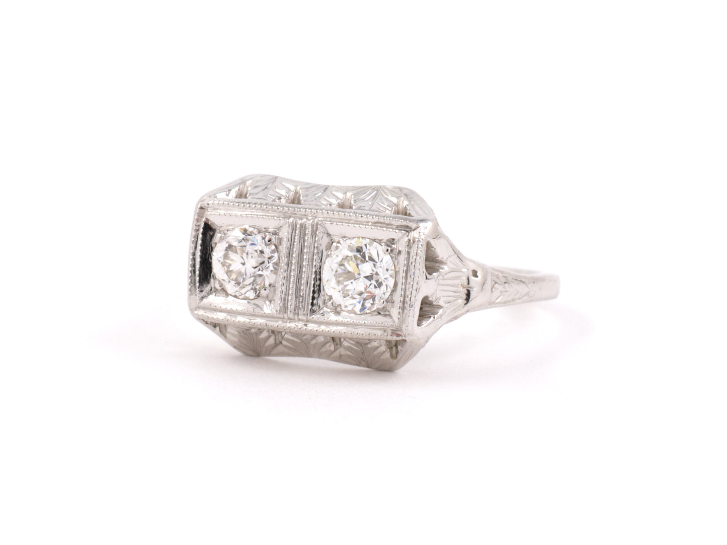901305 - SOLD - Art Deco Gold Diamond Filigree Ring