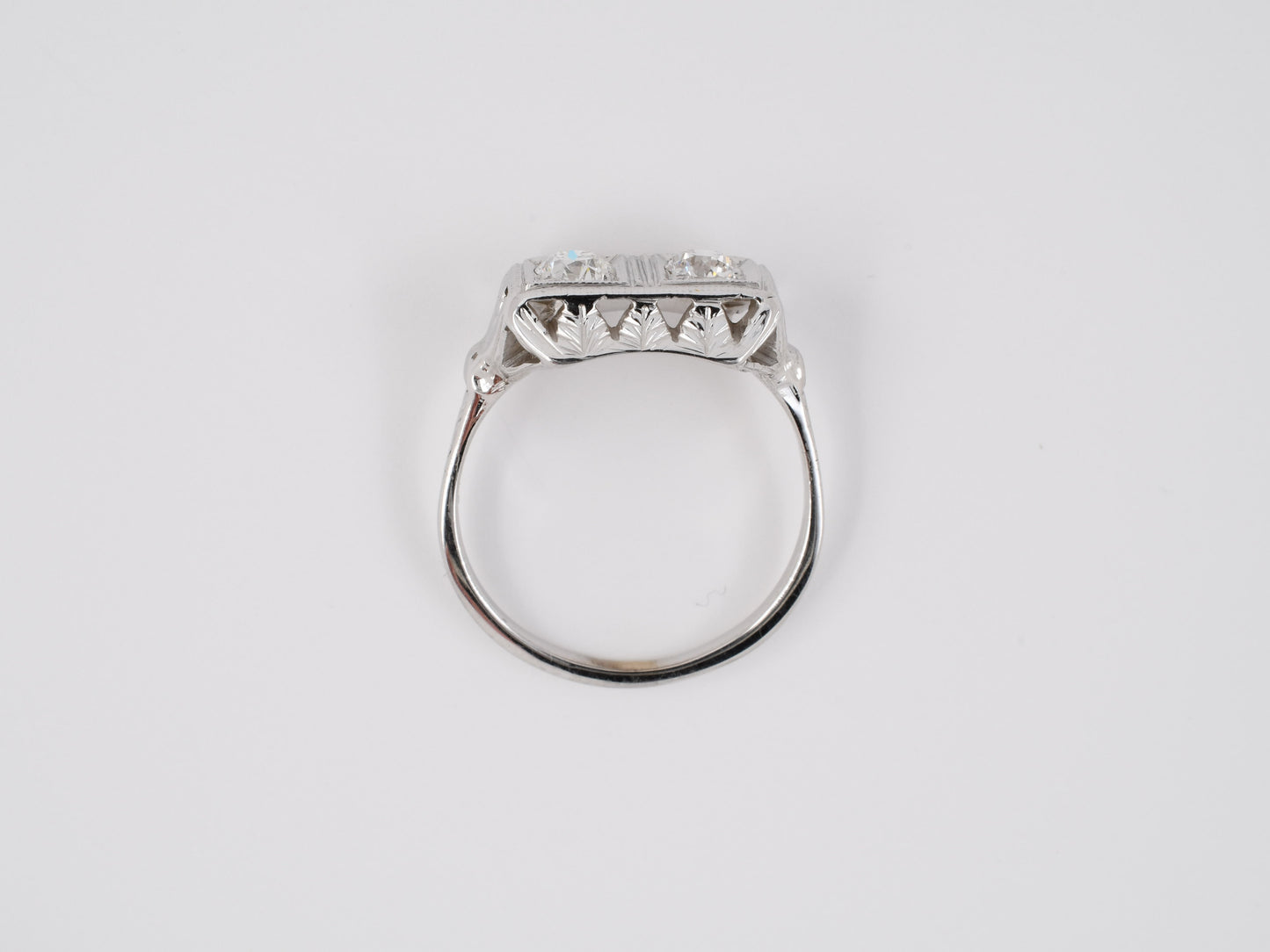 901305 - SOLD - Art Deco Gold Diamond Filigree Ring