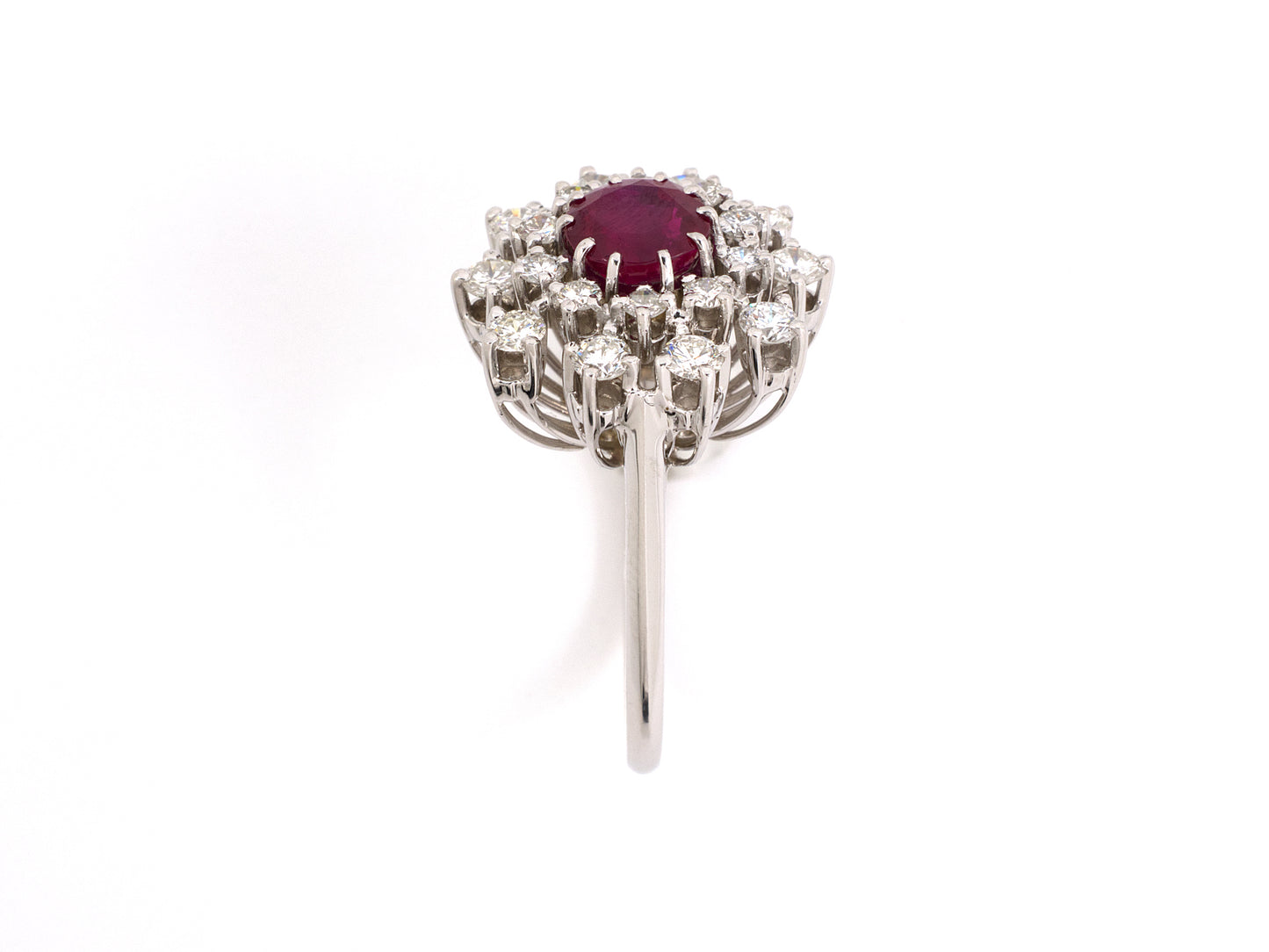 901335 - Circa 1950s F F Felger Gold Burma Ruby Diamond Ring