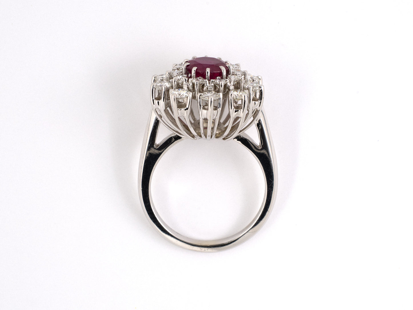 901335 - Circa 1950s F F Felger Gold Burma Ruby Diamond Ring