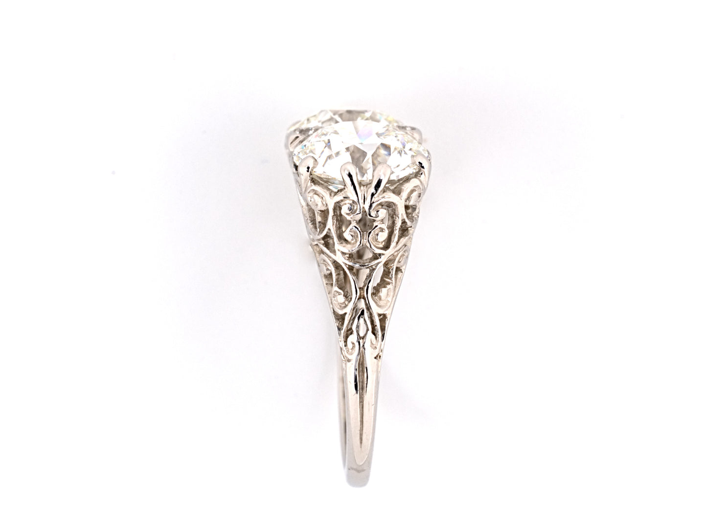 901392 - Edwardian Platinum Diamond Filigree 2 Stone Ring