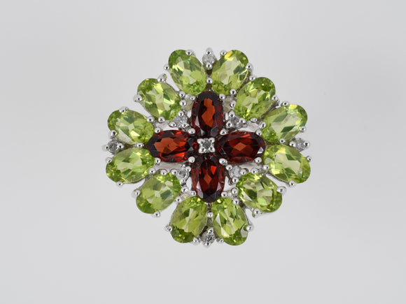 901456 - Gold Peridot Garnet Diamond Flower Cluster Dinner Ring