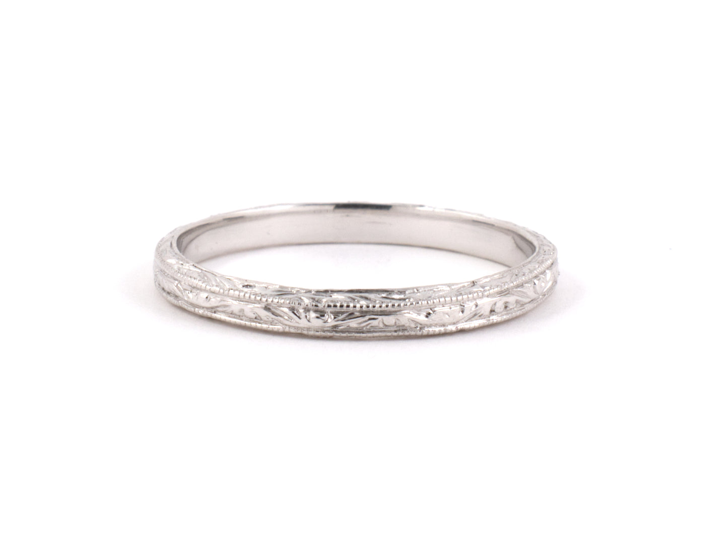 901736 - SOLD - Platinum Wedding-Band Ring