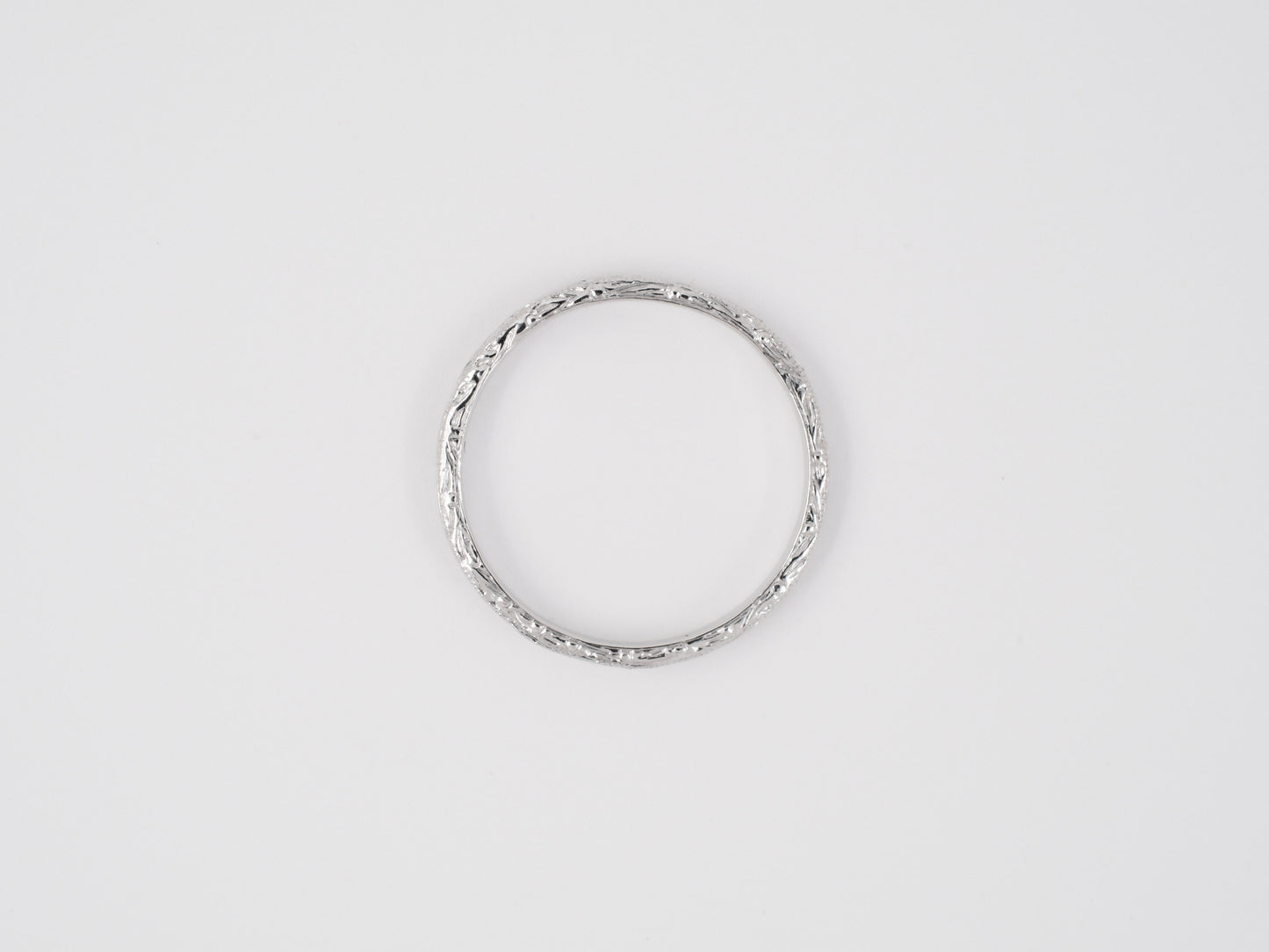 901736 - SOLD - Platinum Wedding-Band Ring