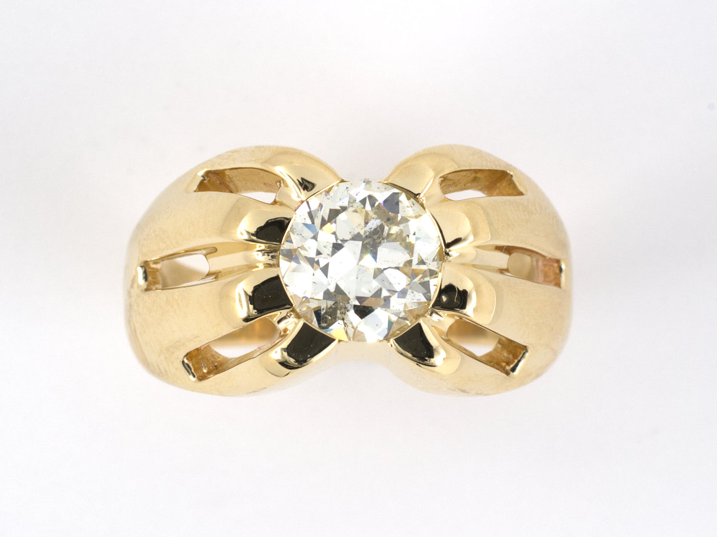 901787 - Circa 1955 Gold Diamond Gents Ring