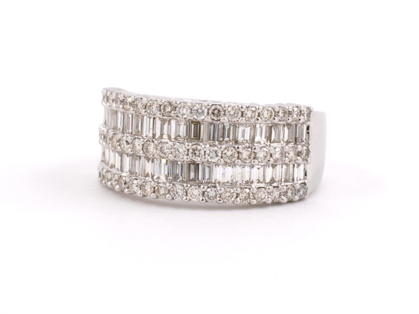 901865 - 18K Gold Diamond 5 Row Band Ring