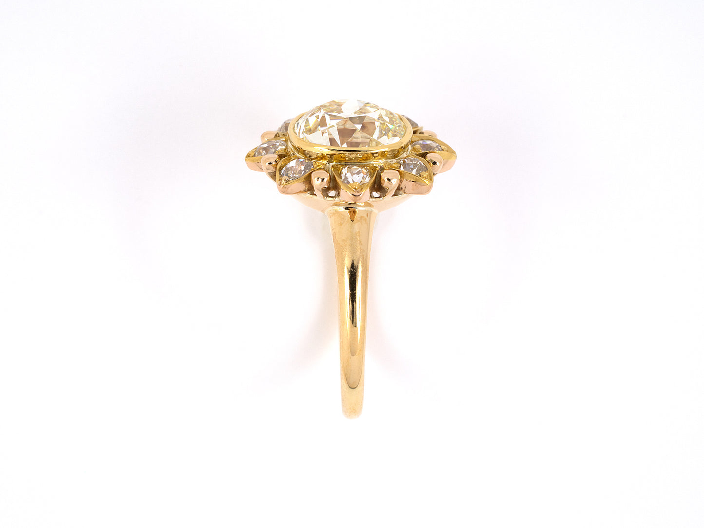 901875 - Victorian Gold Diamond Floral Design Cluster Ring
