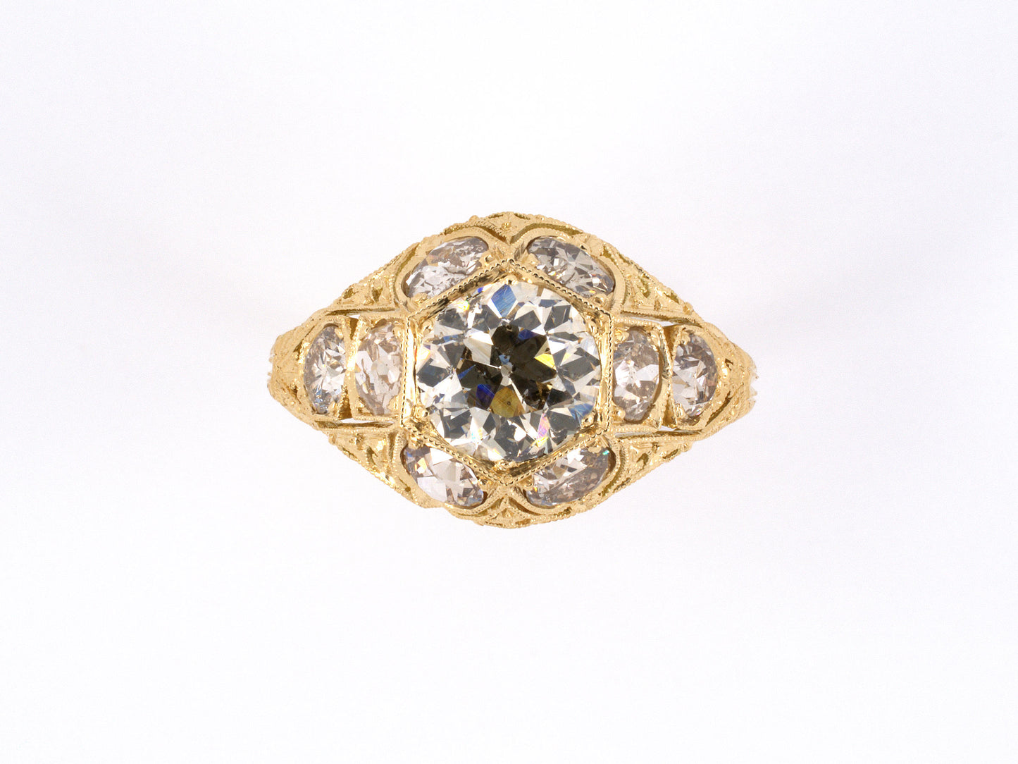 901924 - Gold Diamond Engagement Ring
