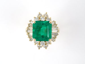 901966 - Circa 1980 Gold AGL Colombian Emerald Diamond Cluster Ring