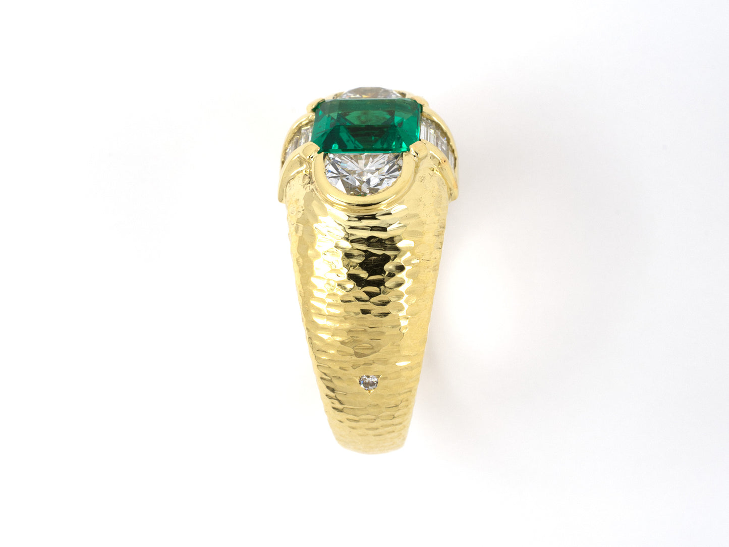 901977 - Webb Gold AGL Colombian Emerald Diamond Hammered Finish Ring