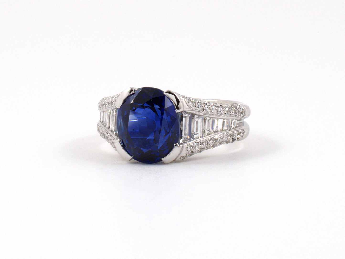 902017 - Gold Oval AGL Sapphire Diamond Pave Engagement Style Ring