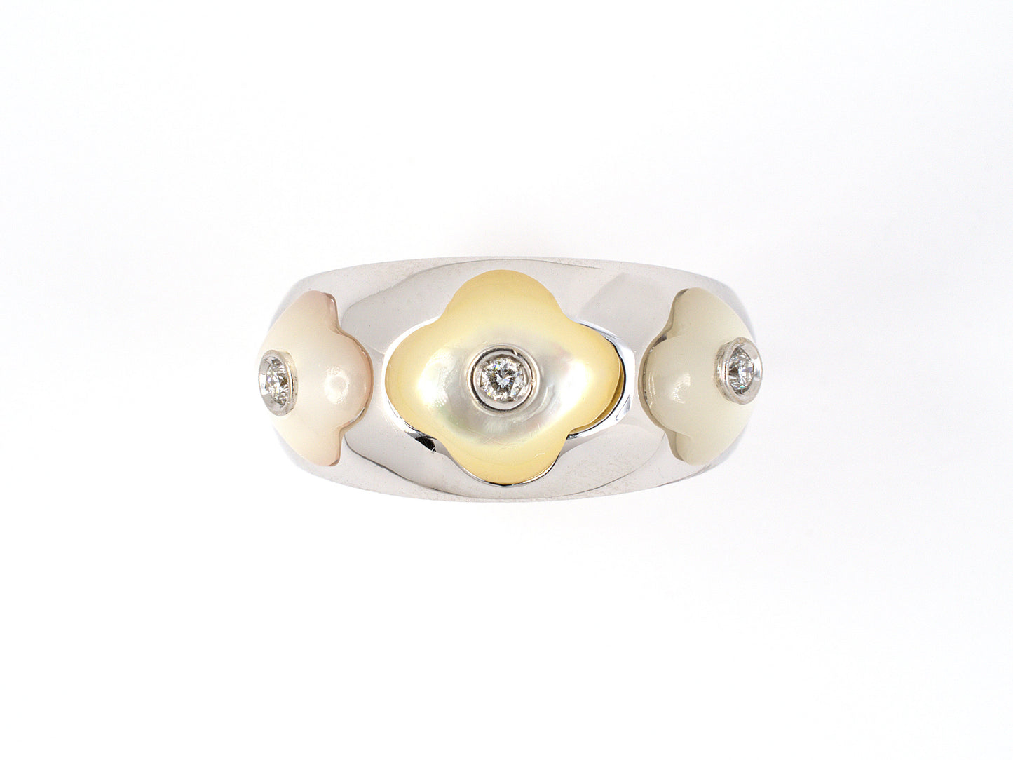 902038 - SOLD - Italy Gold Diamond Cabochon Mother Of Pearl Floral Band Ring