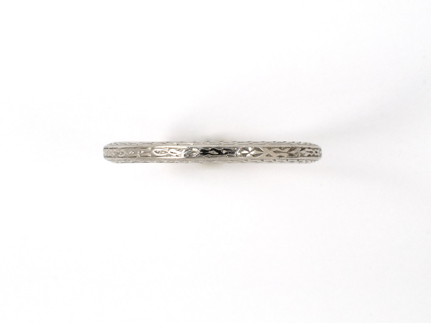 902063 - Circa 1927 Art Deco Platinum Chased Wedding Band Ring