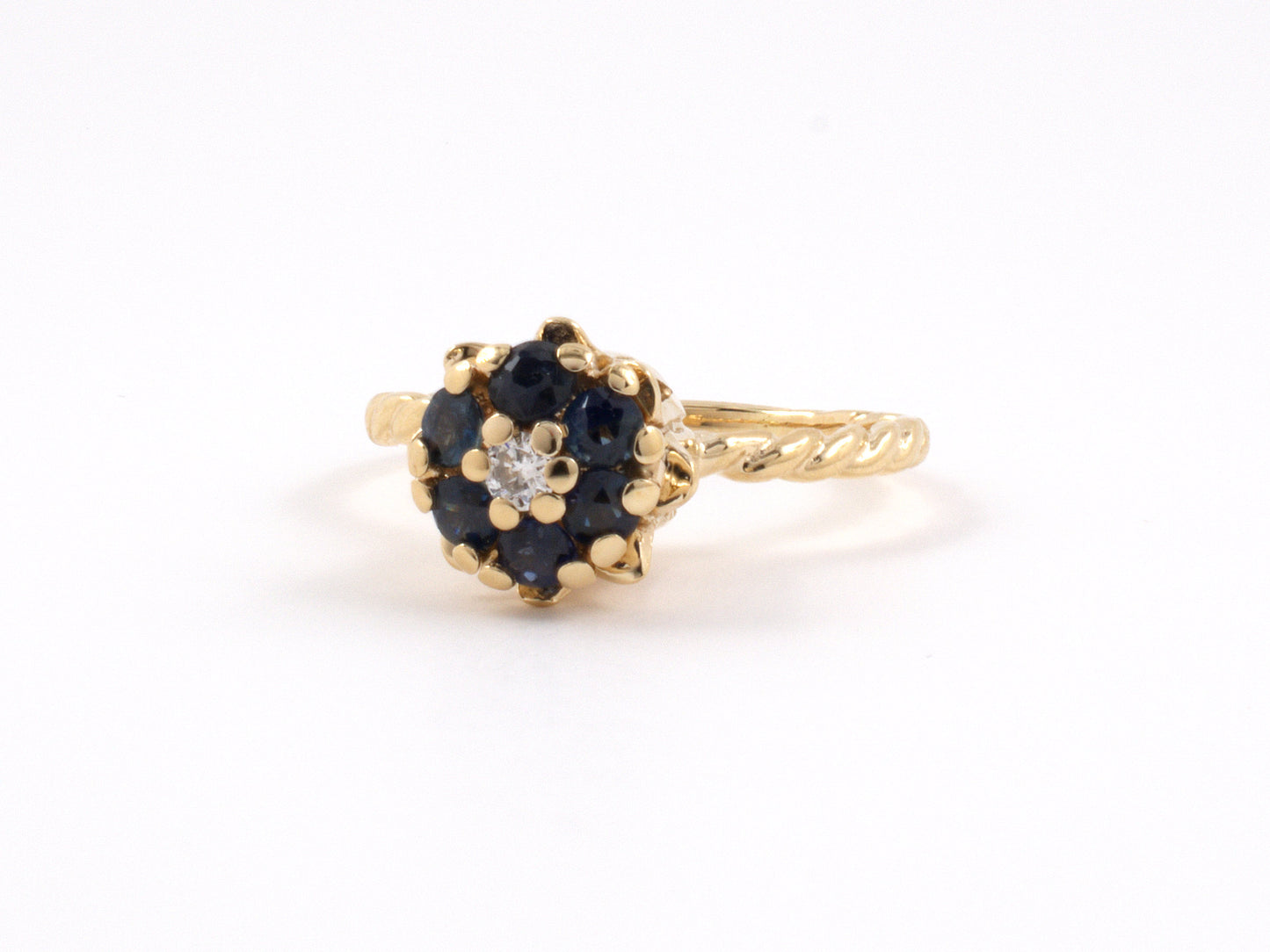 902094 - SOLD - Gold Diamond Sapphire Cluster Flower Twisted Wire Shank Ring