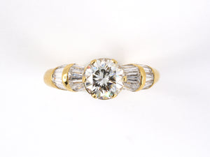 92063 - Gold Diamond Engagement Ring