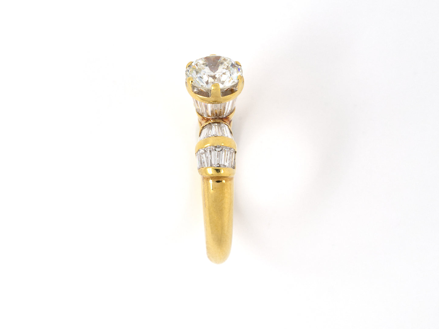92063 - Gold Diamond Engagement Ring