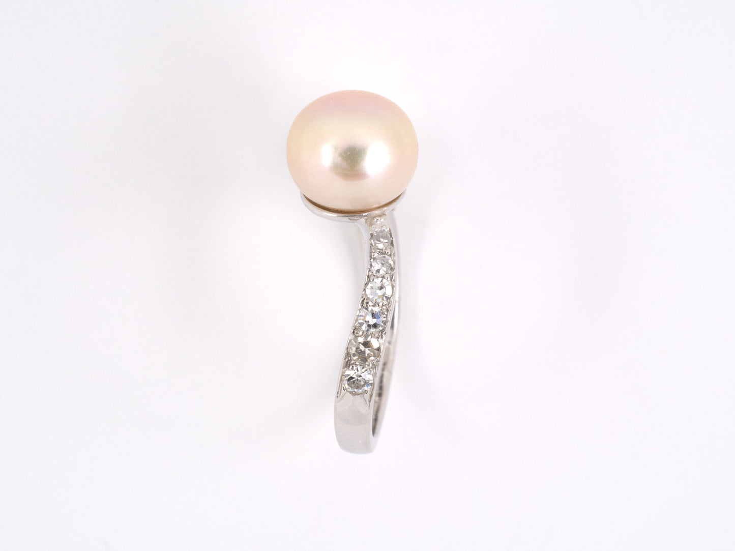 93904 - Platinum Pearl Diamond Twist Ring