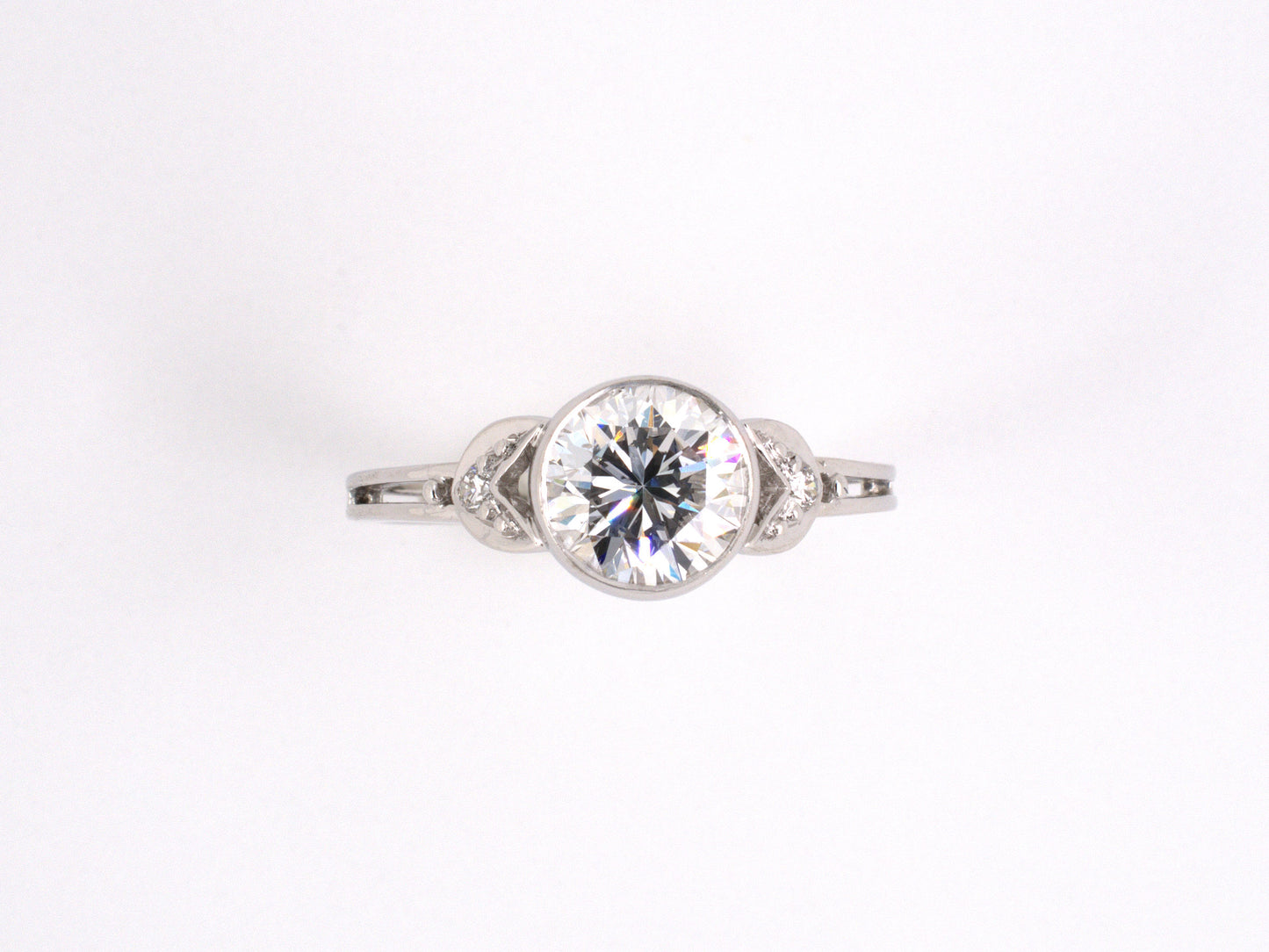 94902 - Platinum Diamond Engagement Ring