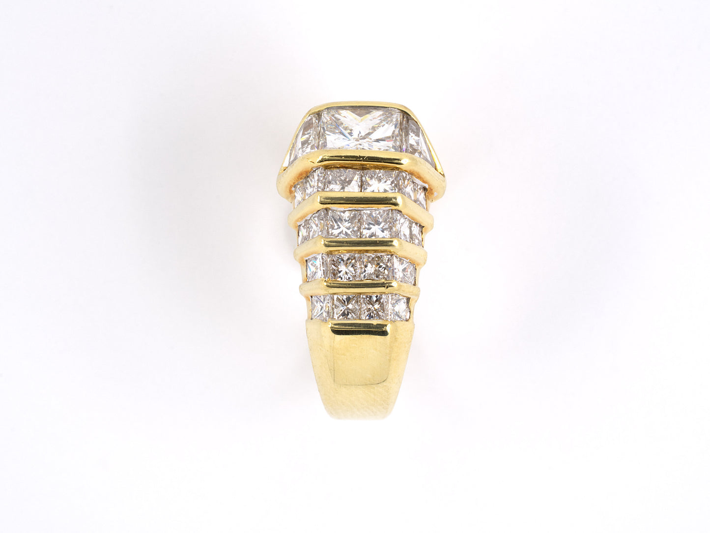 95610 - SOLD - Gold Diamond Engagement Ring