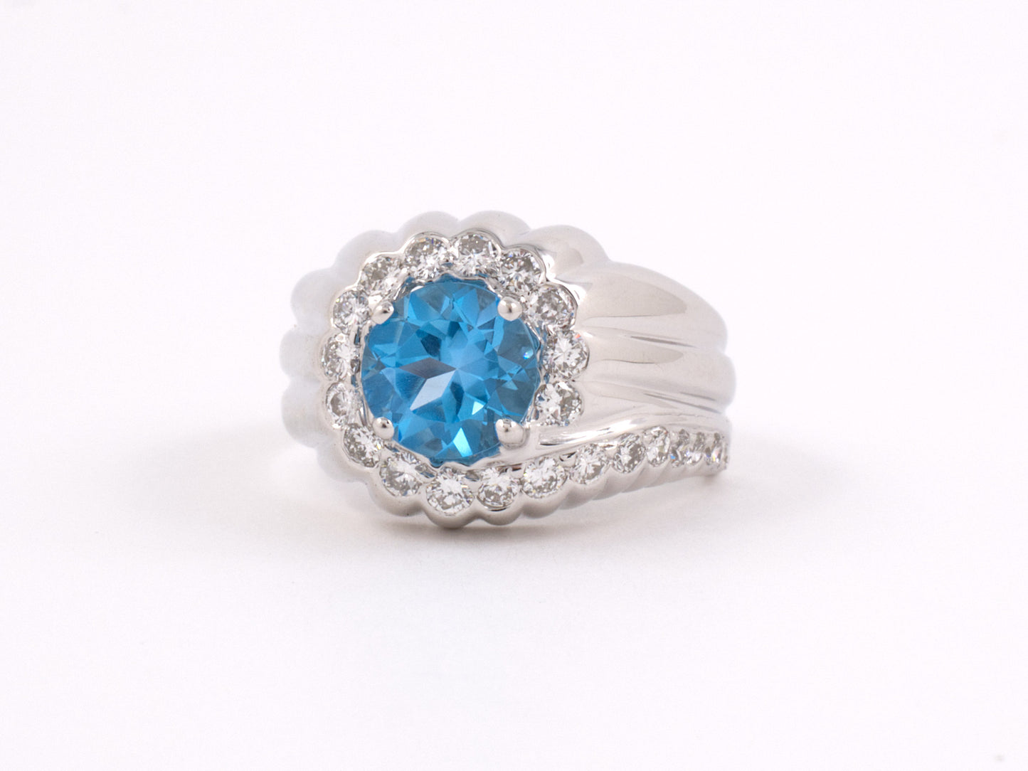 97942 - Gold Topaz Diamond Cluster Corrugated Wrap Ring