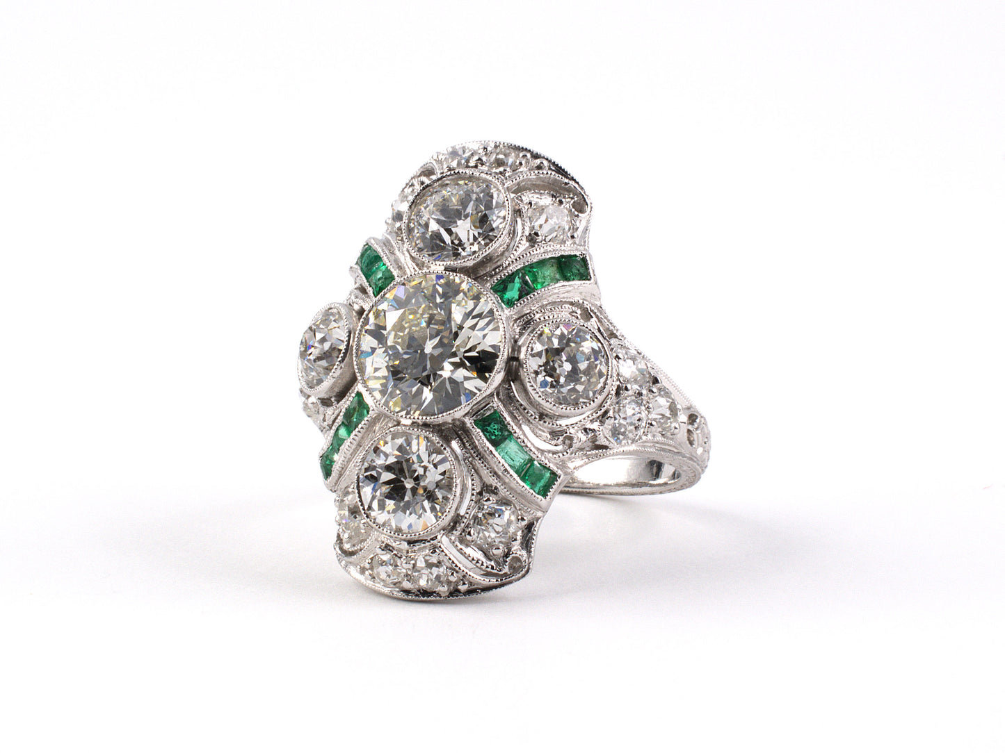 98981 - Art Deco Platinum Diamond Emerald 3 Stone Dinner Ring
